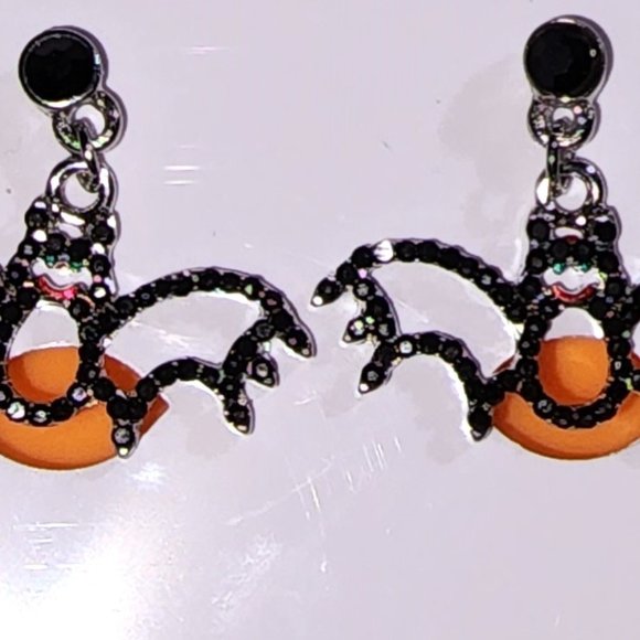 Halloween Flying Black Bat Earring / Black Bat Earring / Rhinestone Crystal - Picture 5 of 9